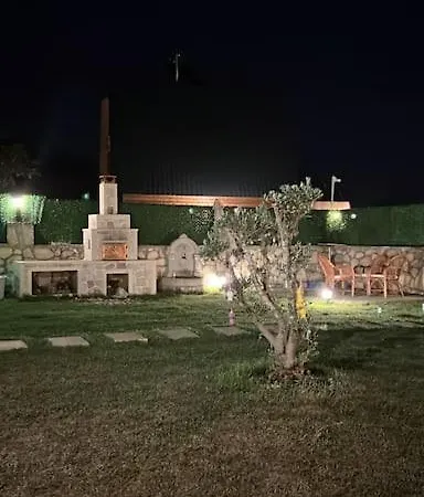 וילה Medasuite Stone House With Pool And Jacuzzi Kandira