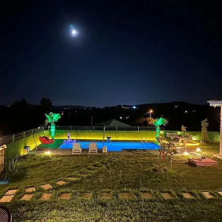 וילה Medasuite Stone House With Pool And Jacuzzi *