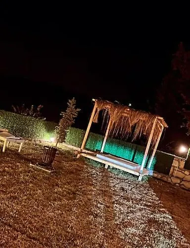 Medasuite Stone House With Pool And Jacuzzi Villa