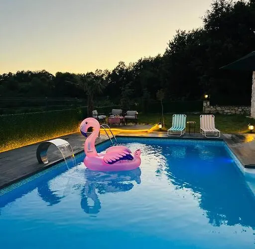 Medasuite Stone House With Pool And Jacuzzi Villa Kandıra