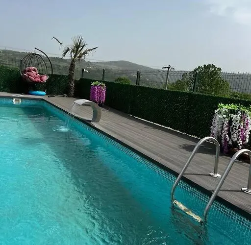 Medasuite Stone House With Pool And Jacuzzi *